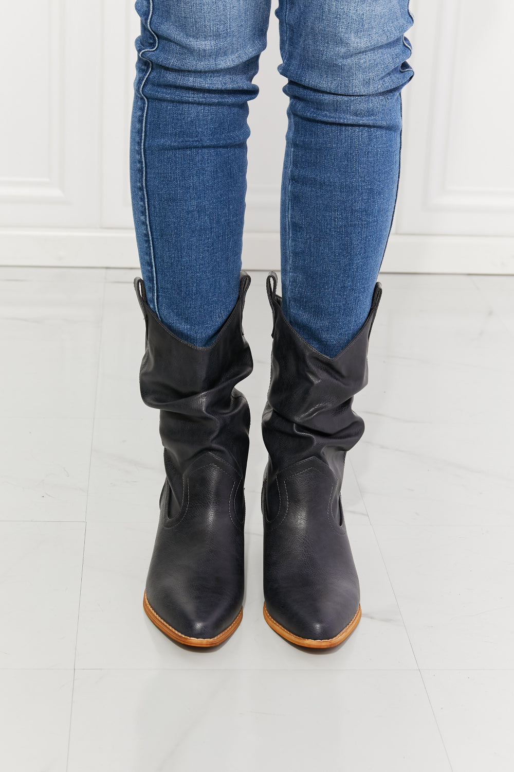 Women's Scrunch Cowboy Boots in Navy - Tigbul's Fashion