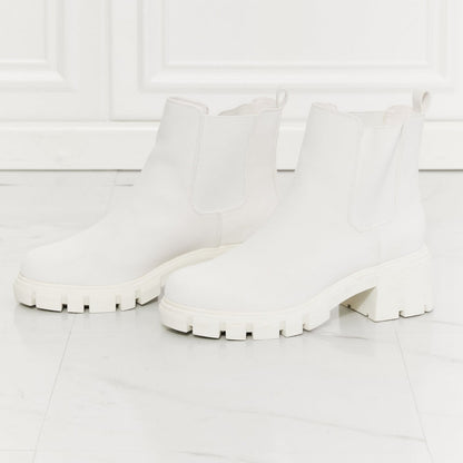 Matte Lug Sole Chelsea Boots in White | Tigbul's Variety Fashion