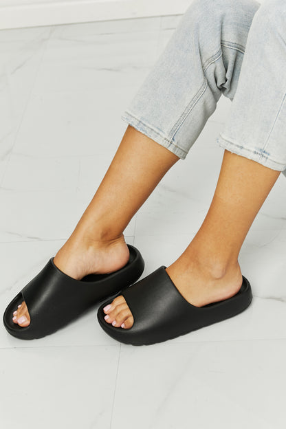 Comfort Zone Slides in Black - Tigbul's Fashion