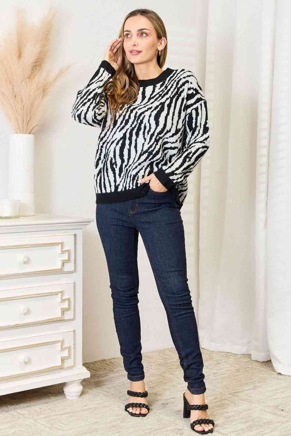 Black/White Zebra Print Pullover Sweater - Tigbuls Variety Fashion