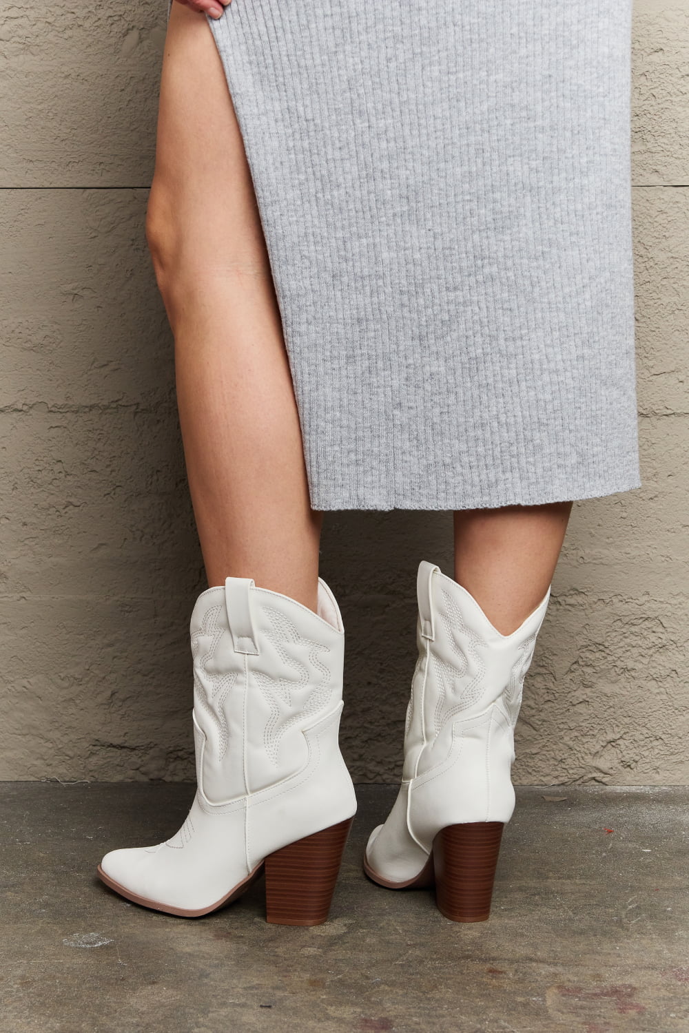 Bella Cowboy Boots in White | Tigbuls Variety Fashion