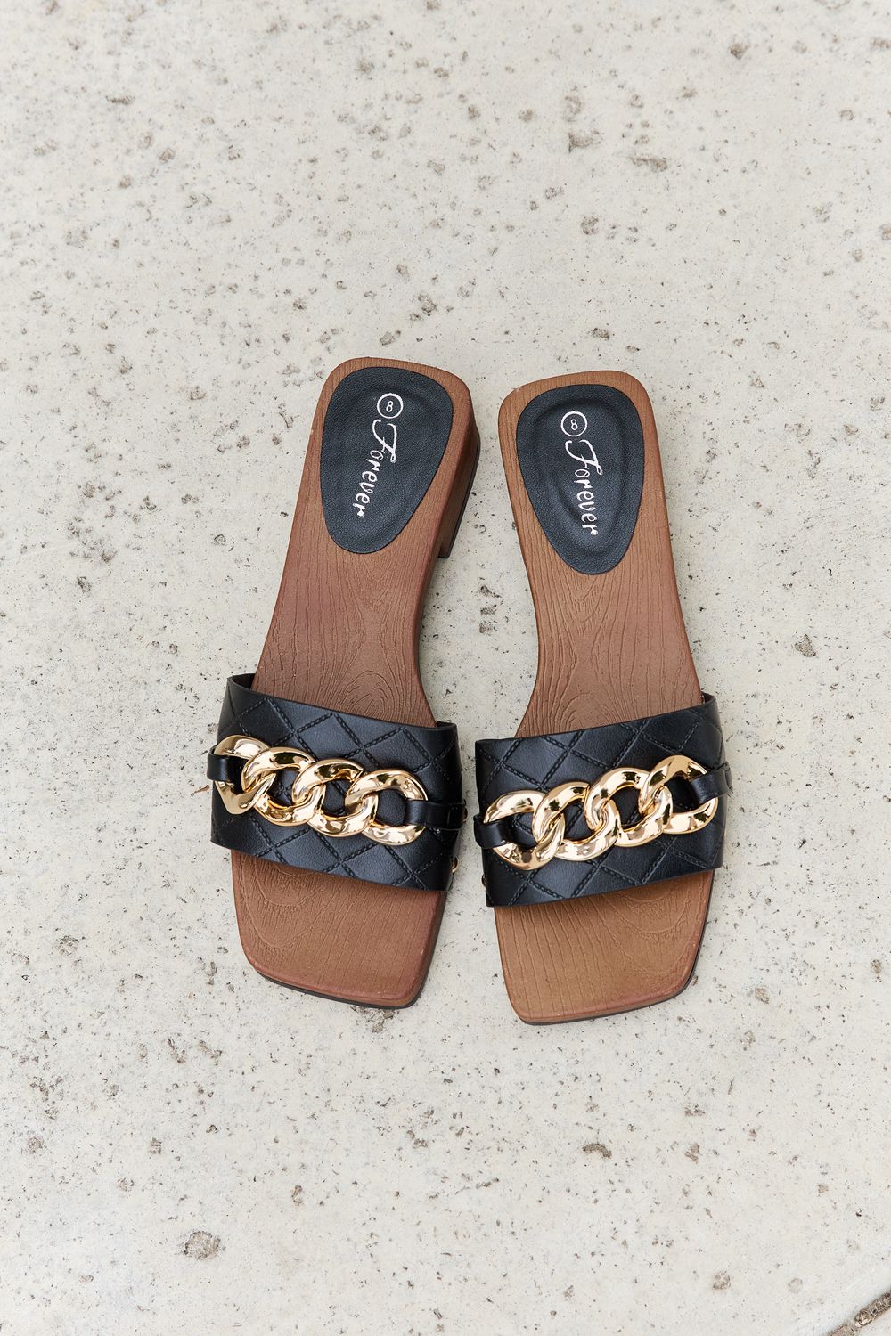 Forever Link Square Toe Chain Detail Clog Sandal in Black - Tigbul's Fashion