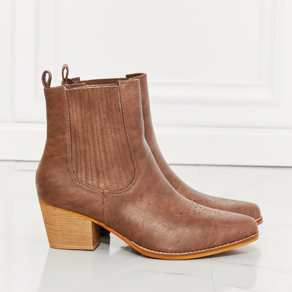 Women's Brown Stacked Heel Chelsea Boots | Tigbuls Fashion