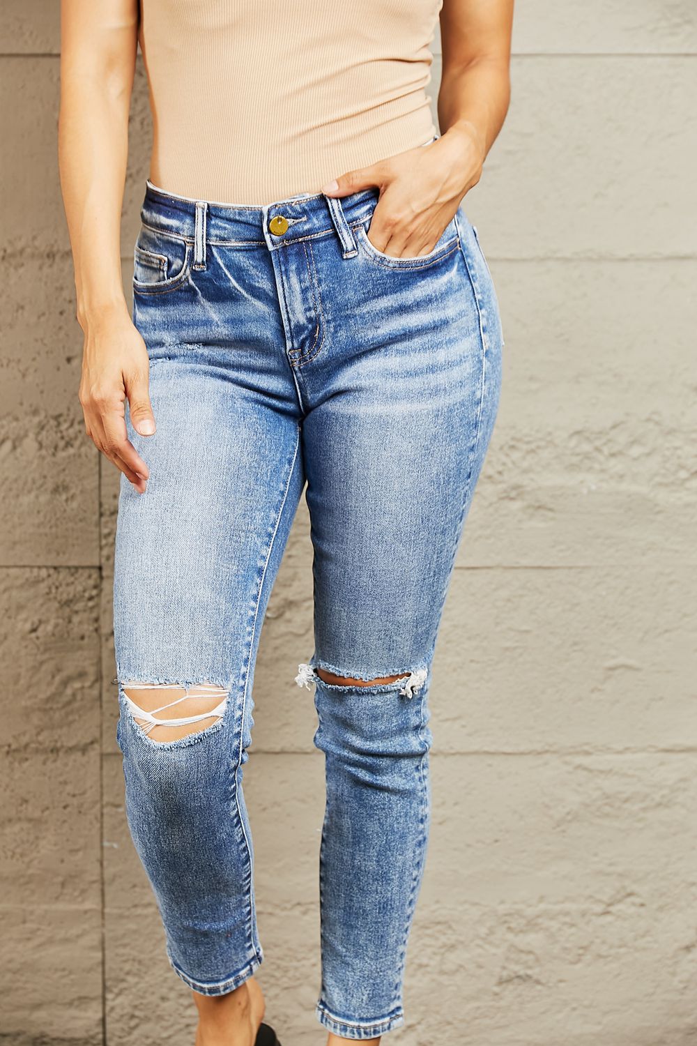 BAYEAS Mid Rise Distressed Skinny Jeans - Tigbul's Fashion
