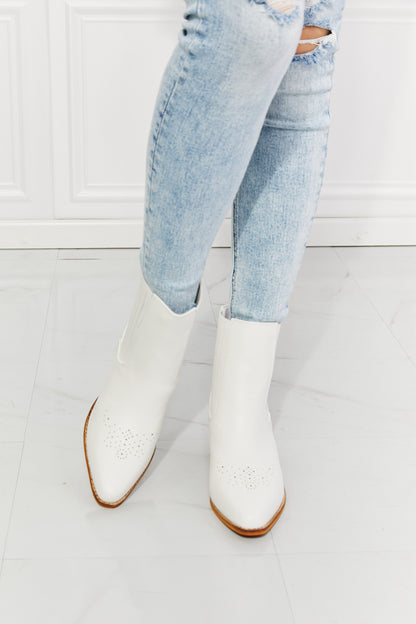 MMShoes Love the Journey Stacked Heel Chelsea Boot in White - Tigbul's Fashion