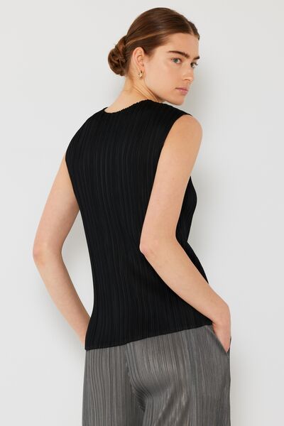 Pleated Sleeveless Crewneck Tank - Tigbuls Variety Fashion