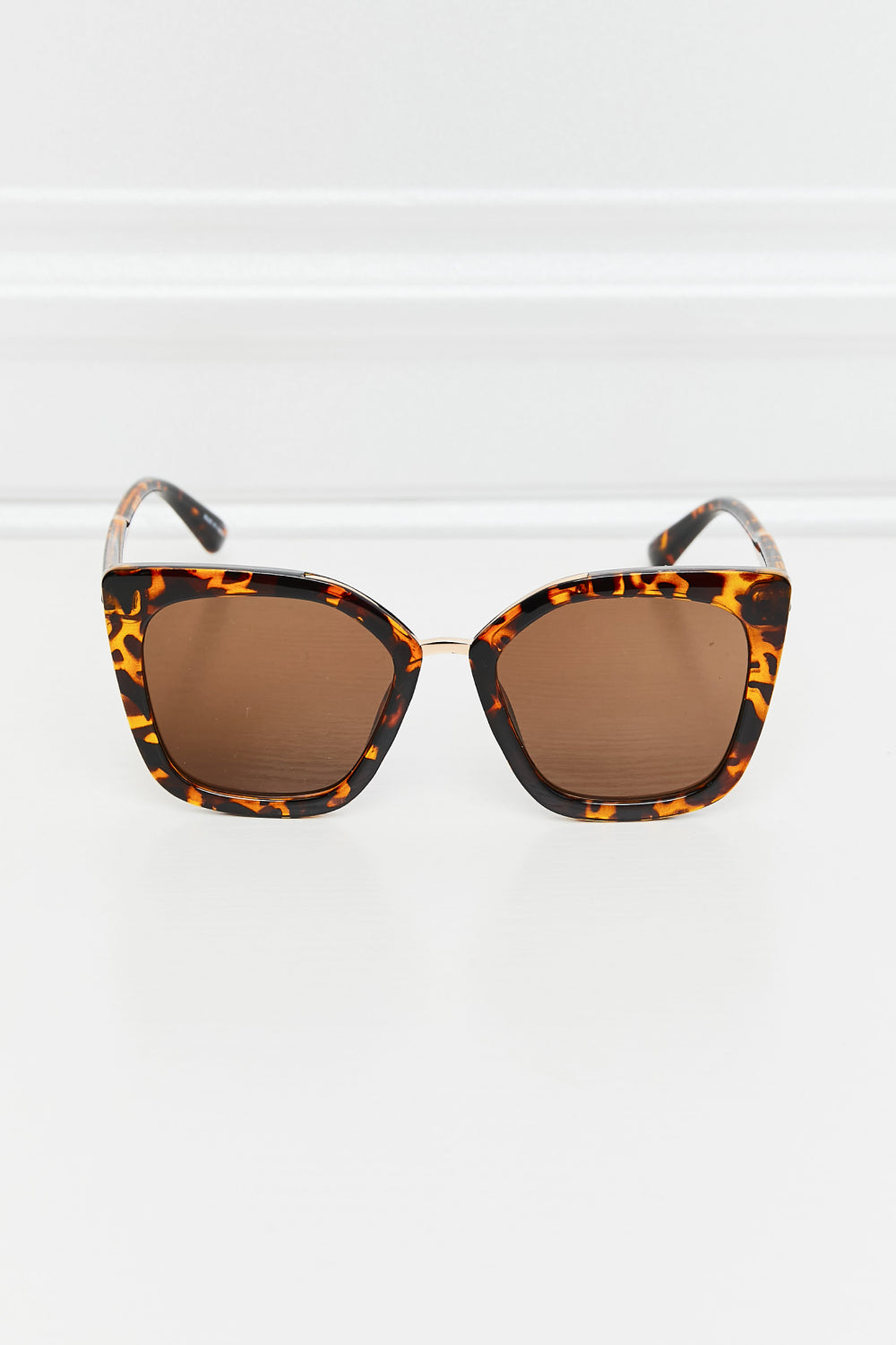 Cat Eye Full Rim Polycarbonate Sunglasses - Tigbul's Fashion