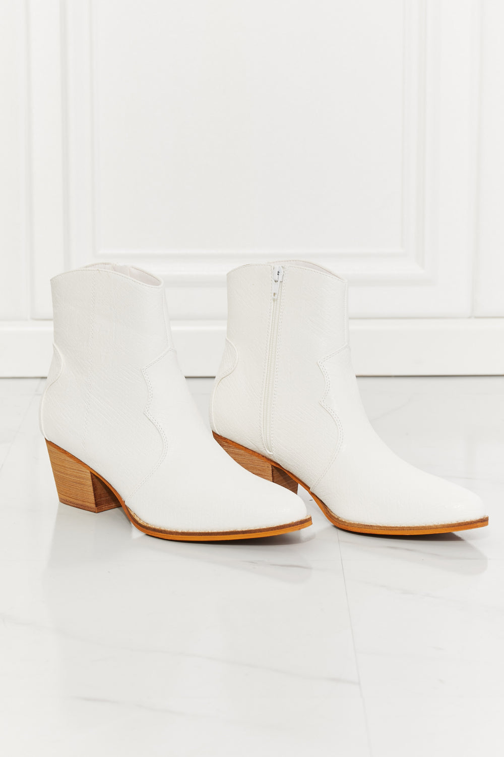 MMShoes Watertower Town Faux Leather Western Ankle Boots in White - Tigbul's Fashion