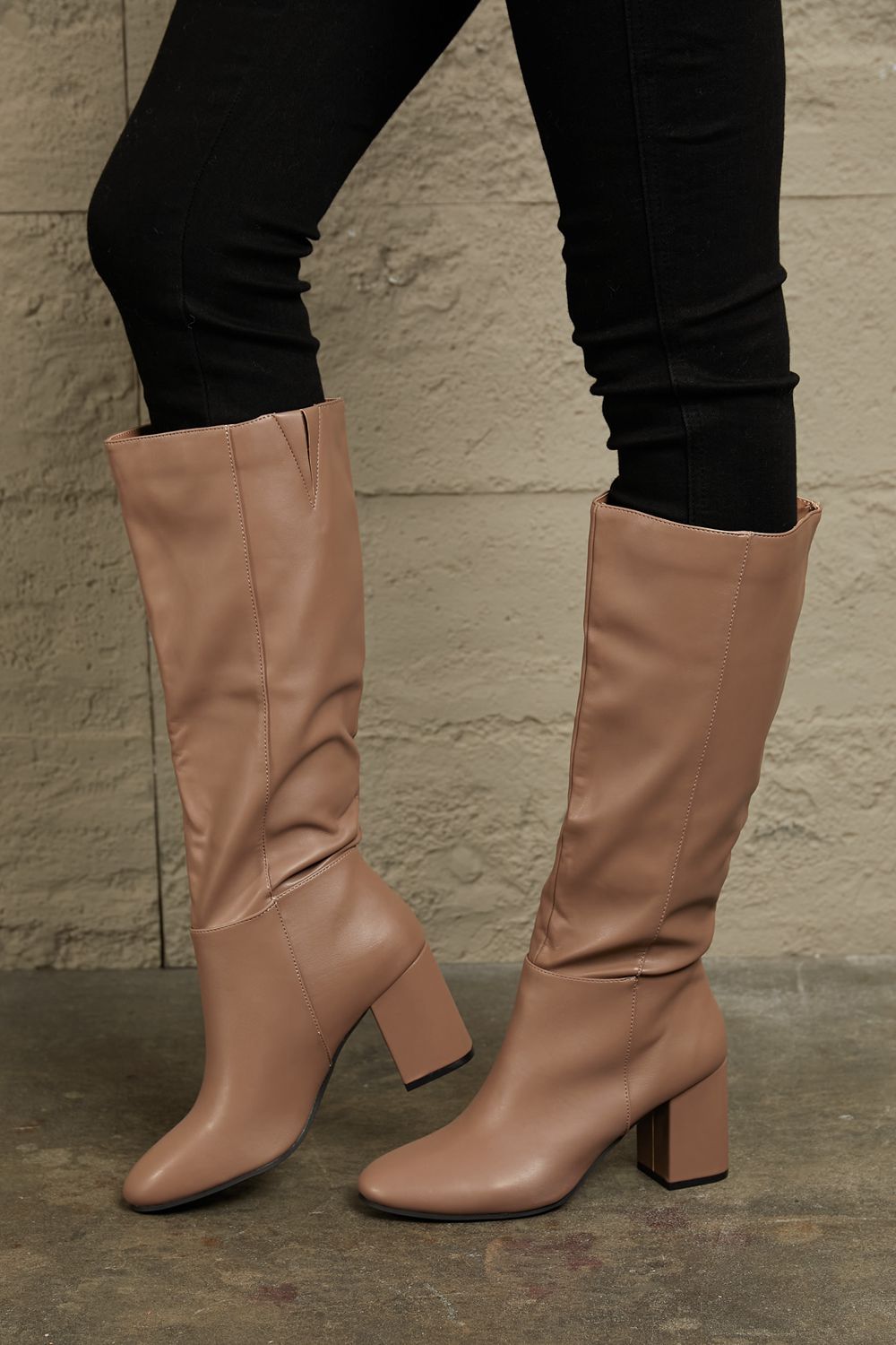 Block Heel Knee High Boots in Mocha | Tigbuls