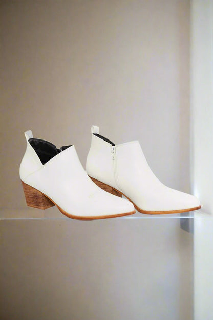 MMShoes Trust Yourself Embroidered Crossover Cowboy Bootie in White - Tigbul's Fashion