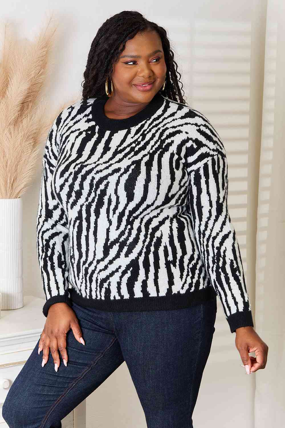 Black/White Zebra Print Pullover Sweater - Tigbuls Variety Fashion