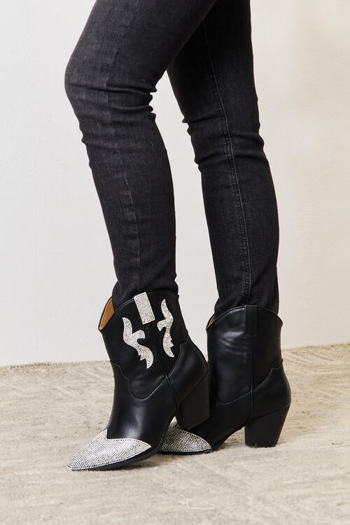 Rhinestone Black Pointed Boots | Tigbuls Variety Fashion