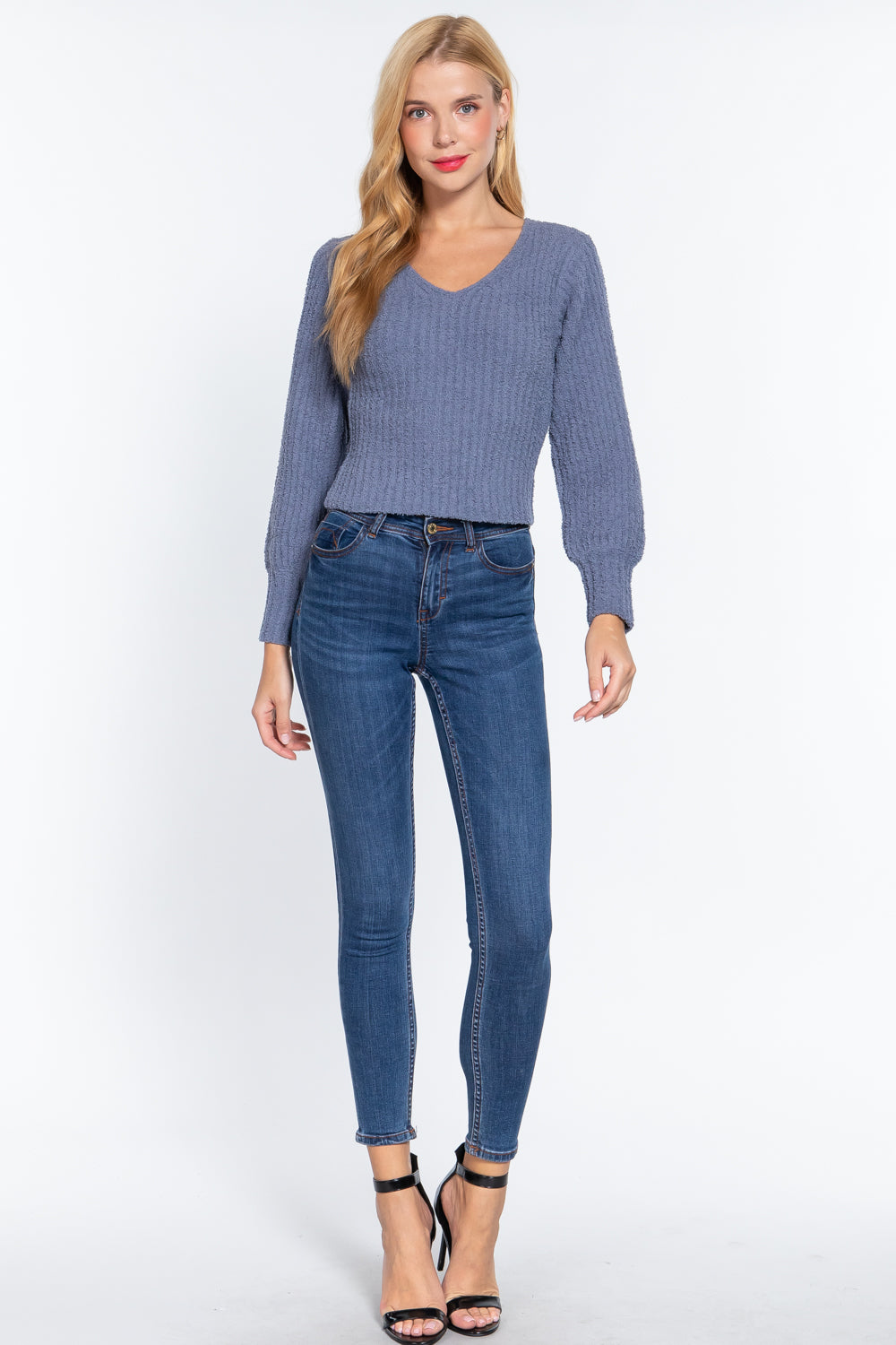 Vintage blue rib V-neck sweater with puff-style long sleeves