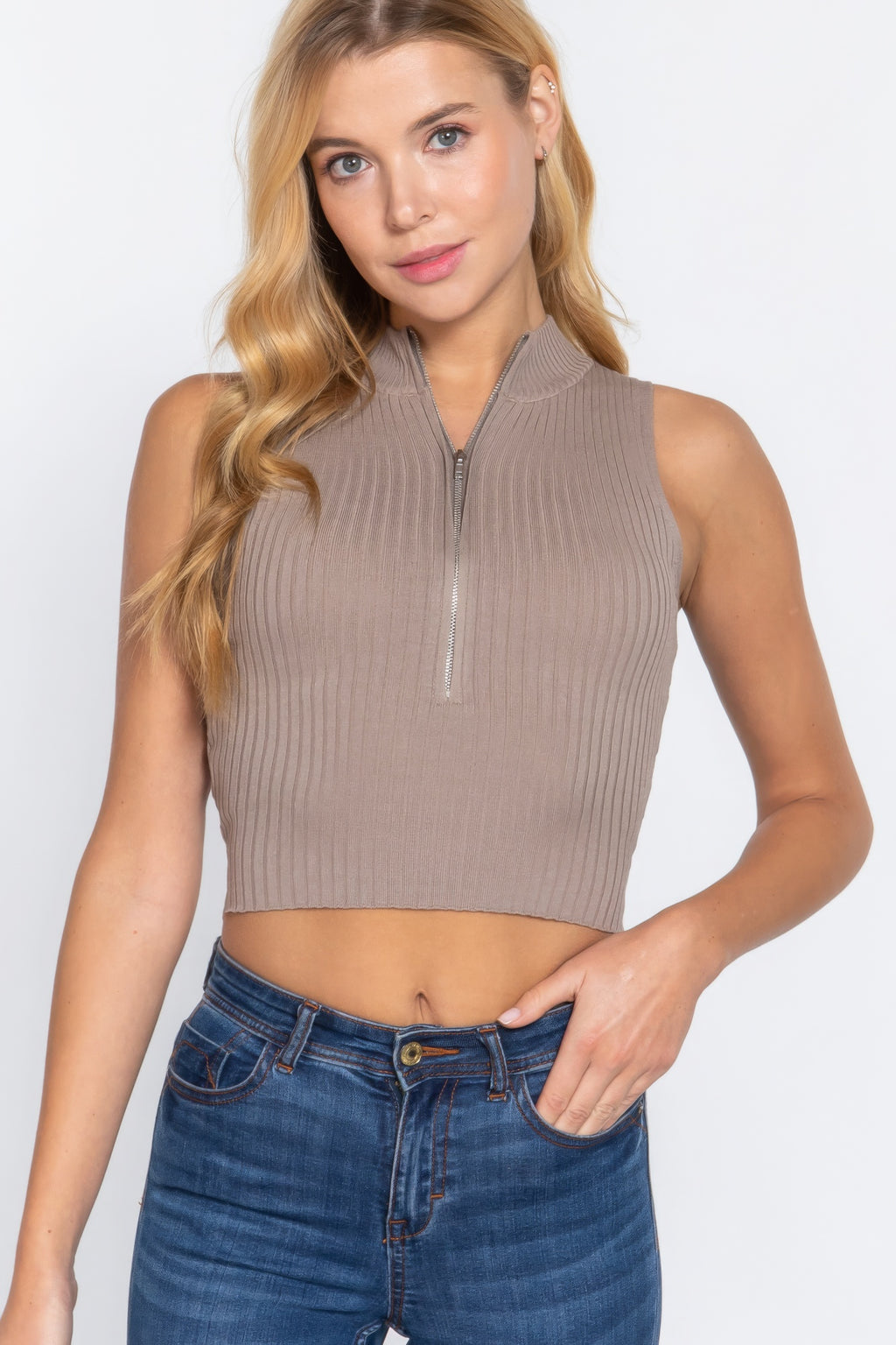 Sleeveless ribbed knit top in oyster khaki with front zipper
