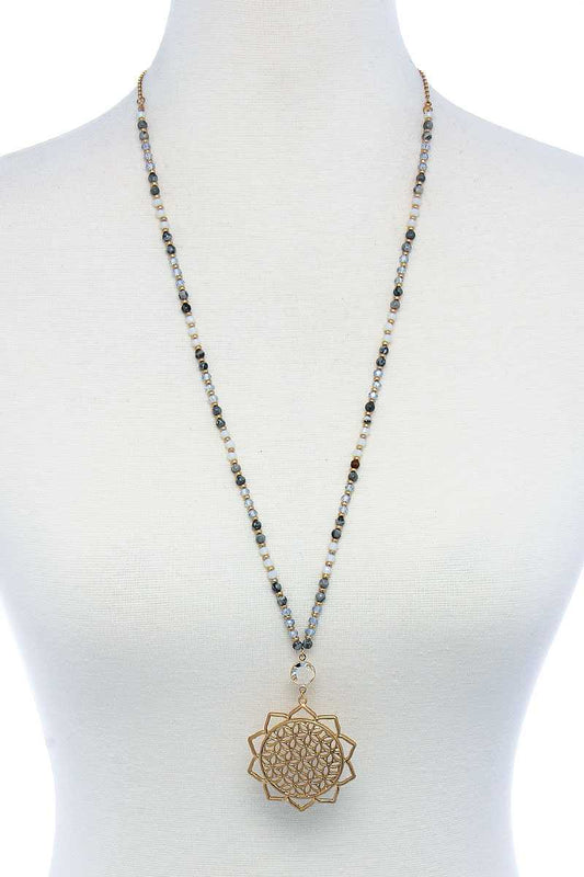 Stylish Sunflower Pendant Beaded Necklace - Tigbul's Variety Fashion Shop